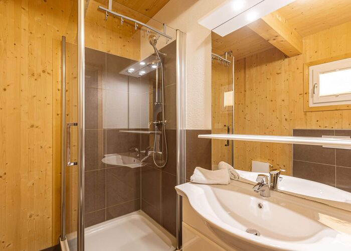 e fdm fh10 fta 2307 08 j9k34rawpk2x3a2