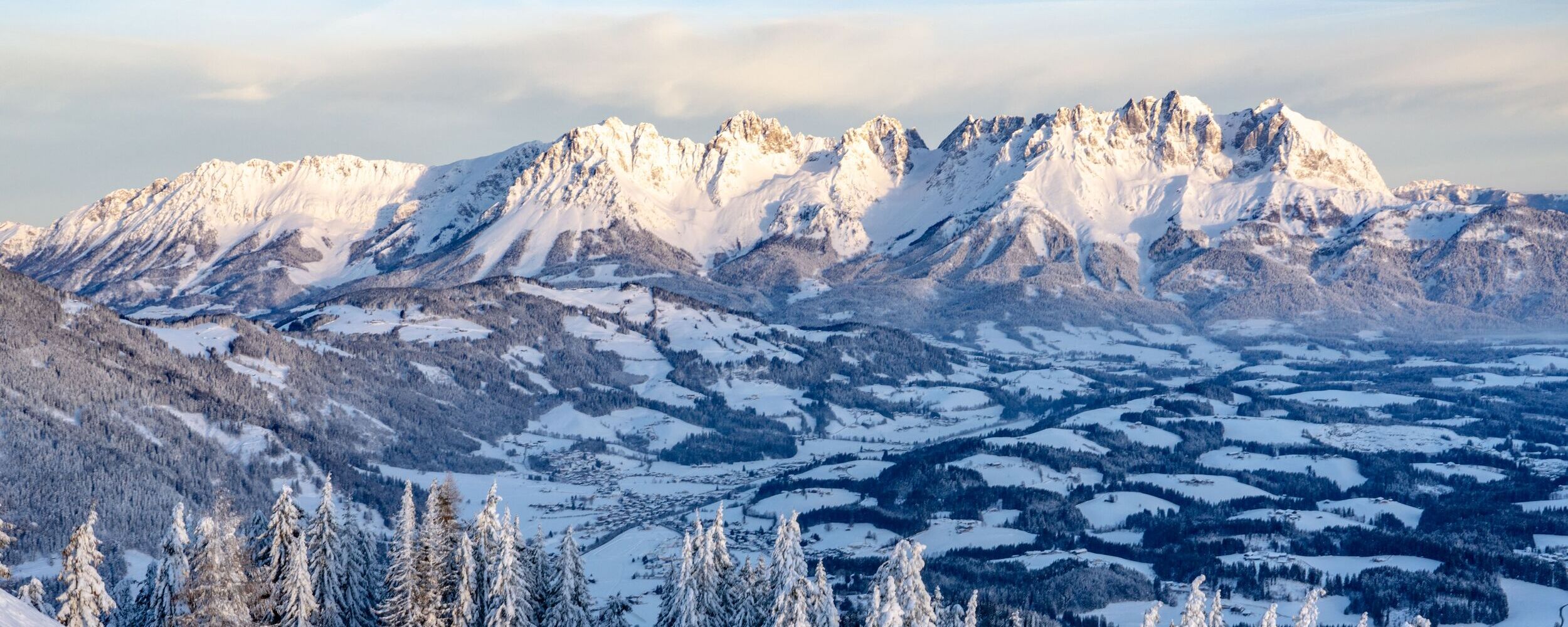 landschaft panorama berge winter c kitzbuehel tourismus min wjsf6qb53ahayja