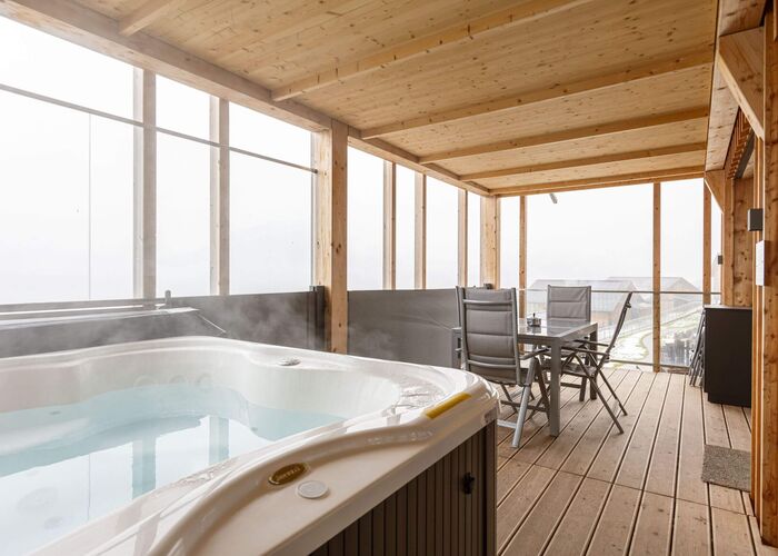 bhk fewo prem sauna whirlpool whirlpool qmcrbnew07cfvnt