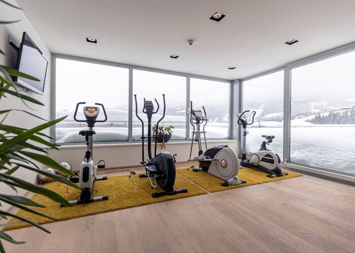 trr wellness fitnessraum gjv2bs3xywhdtf7