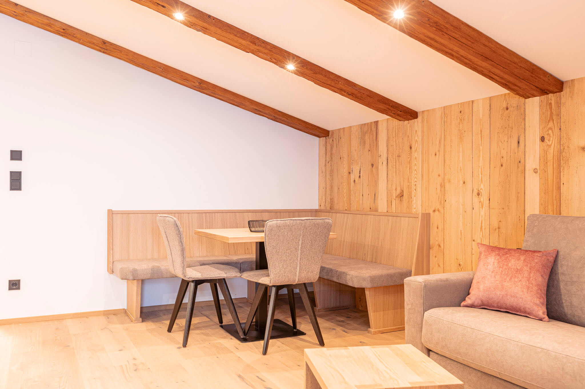 Essbereich Suite Horn - Dorfresort Kitzbühel