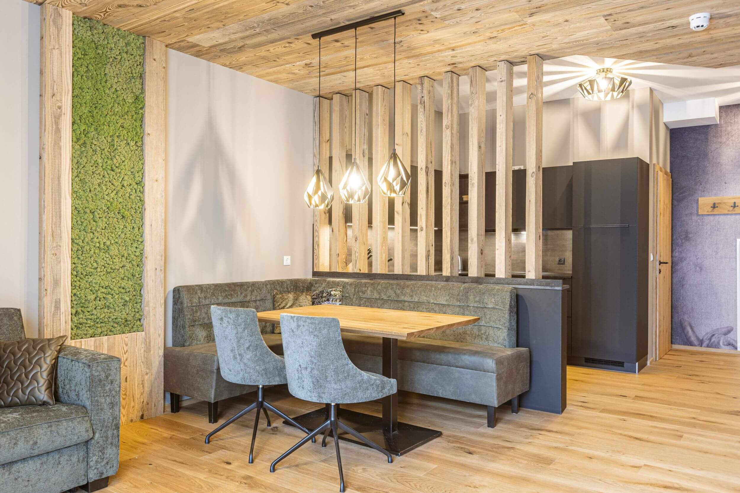 Wohnbereich - Zillertal Suites Fügen by ALPS RESORTS