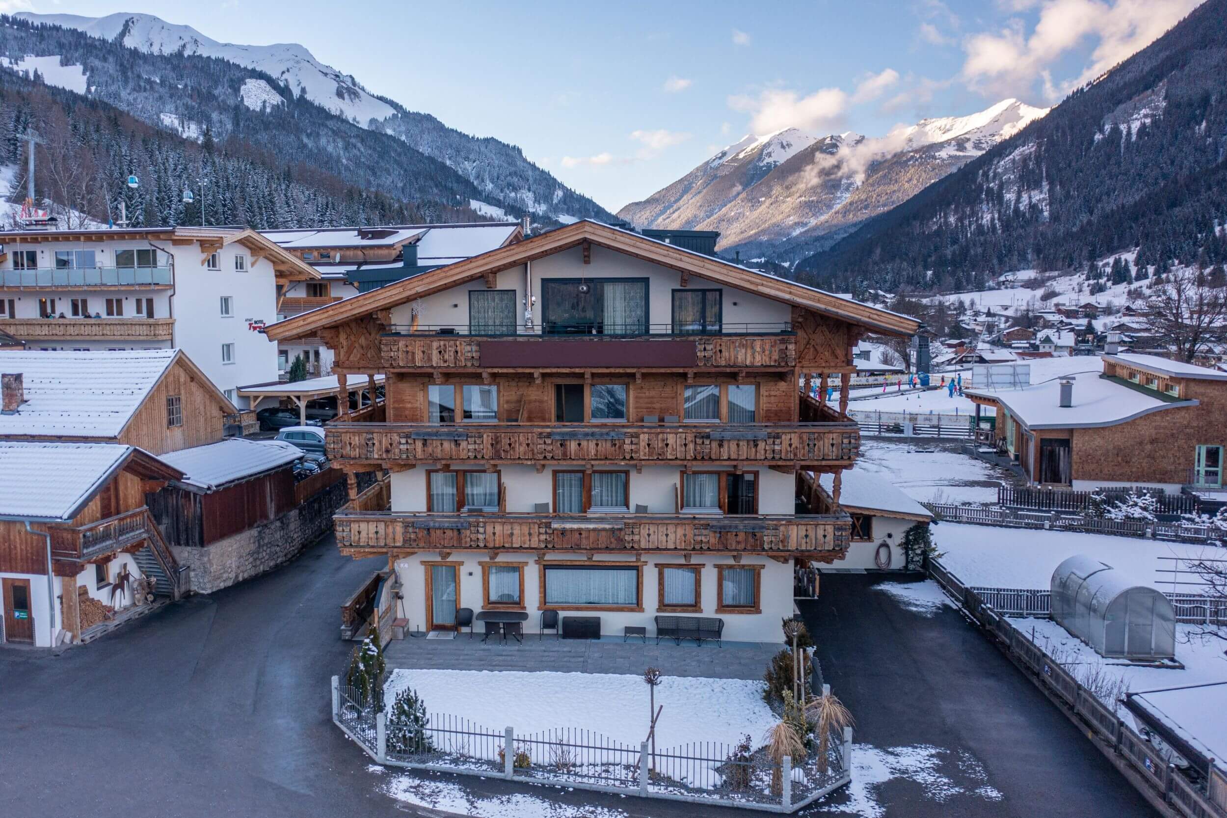 Zugspitz Suites Lermoos by ALPS RESORTS