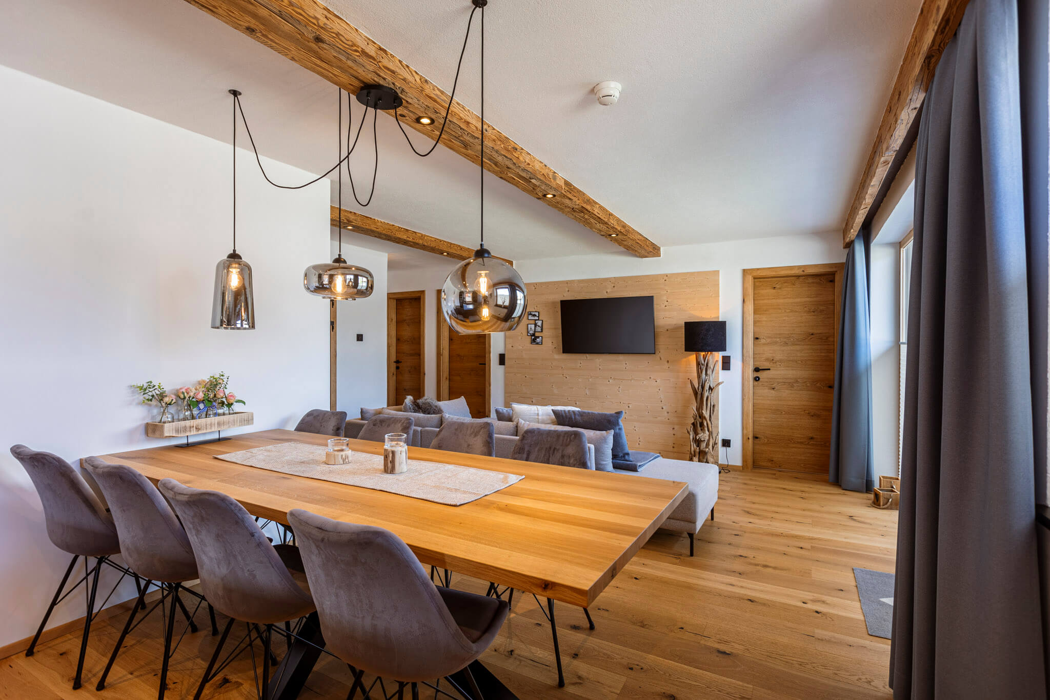 Dining area - Zugspitz Suites Lermoos