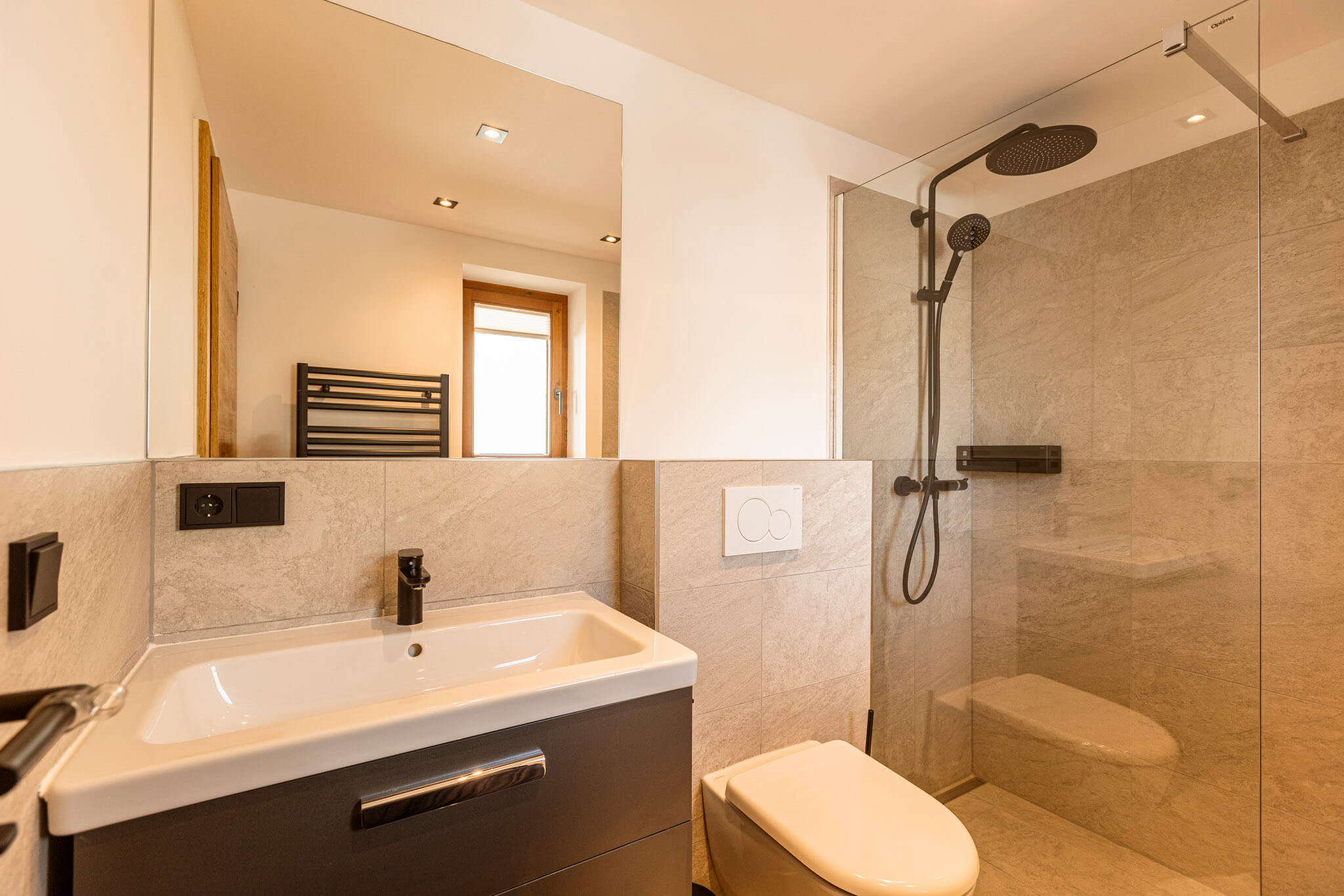 Bathroom - Zugspitz Suites Lermoos